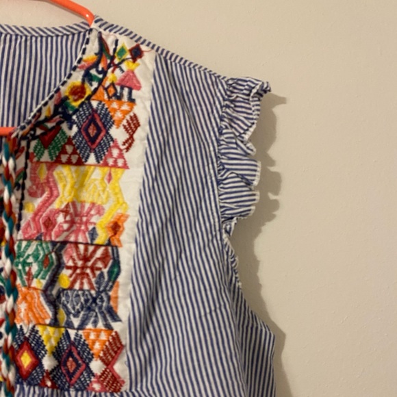 3for$20! Adorable striped embroidered top! - Picture 4 of 6